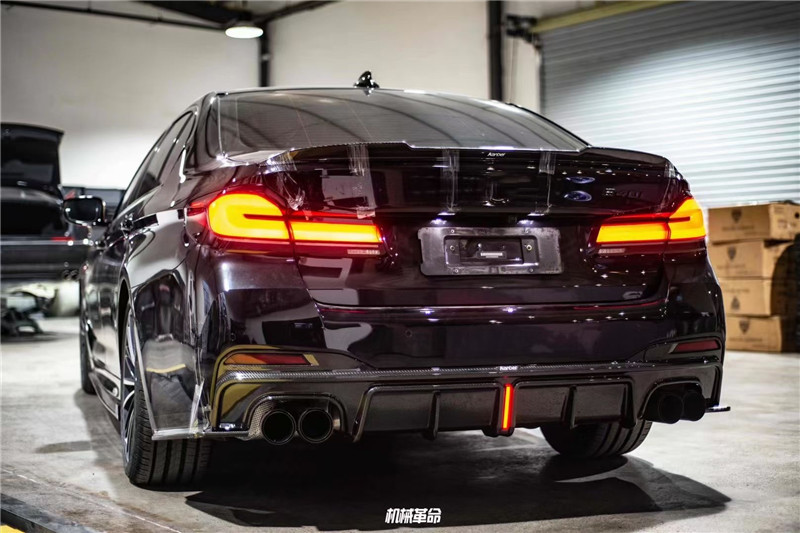 Hot Sale G30 G38 530i Carbon Fiber Body Kit for BMW 5 Series Carbon Fiber Front Shovel Rear Diffuser Spoiler