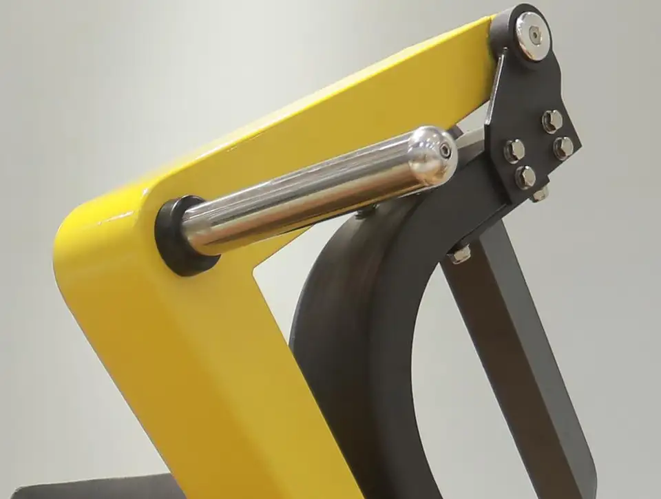 Gym Equipment Plate Loaded Machines Arms Shoulders Workout Seated Bicep Curl