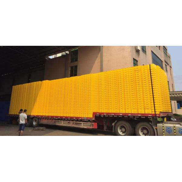 Durable Plastic Food Crates , Stacking Nesting Fruit Vegetable PP Mesh Crates DC Warehouse