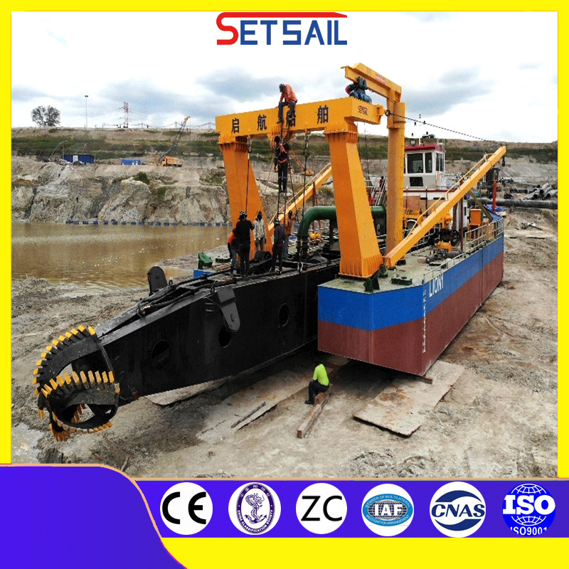 Diesel Set Sail Mute Dredger Sand Mining Equipment