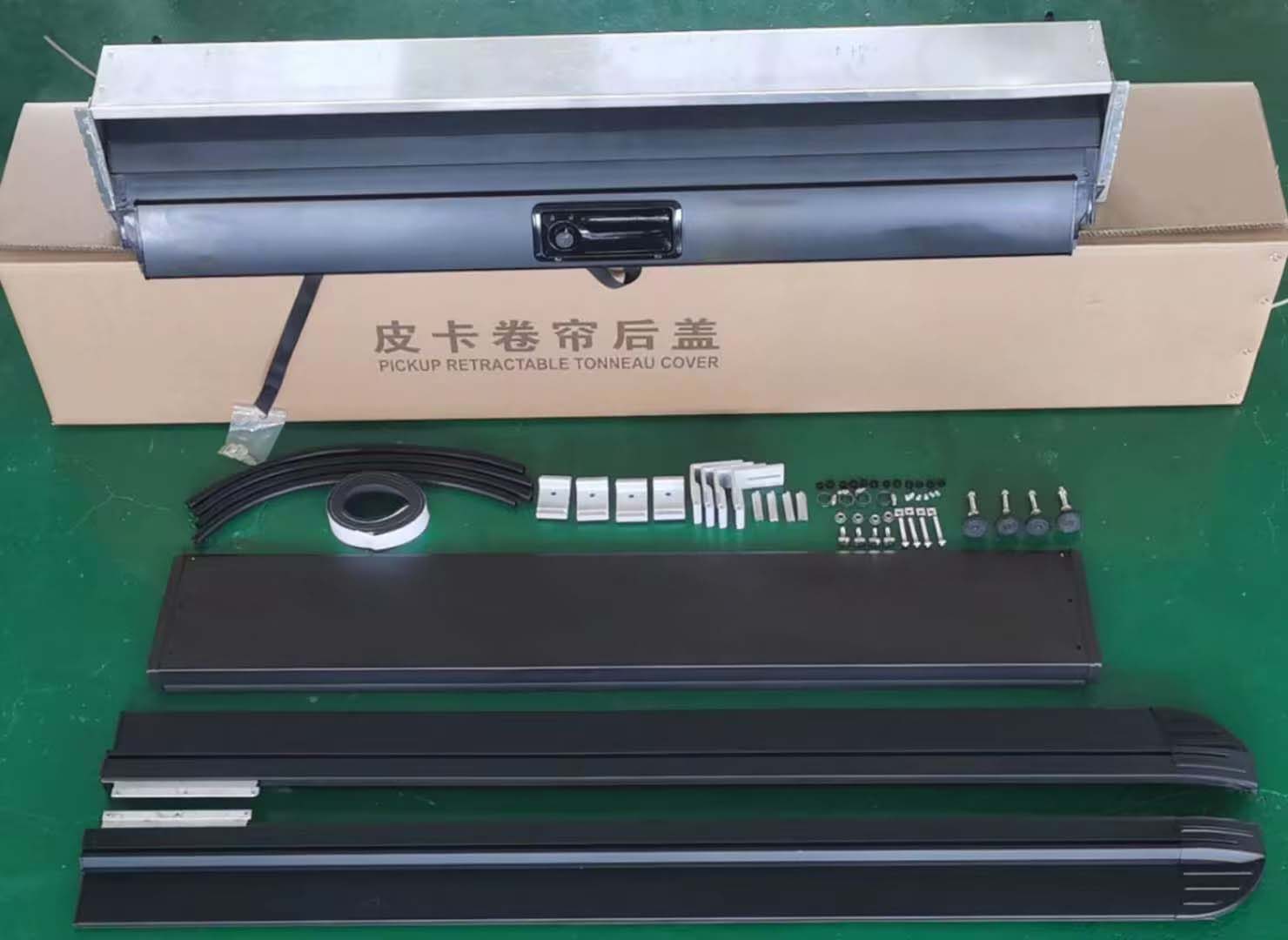 Manual Retractable Tonneau Cover for GMC Toyota Nissan Mitsubishi Dodge Ford Ranger