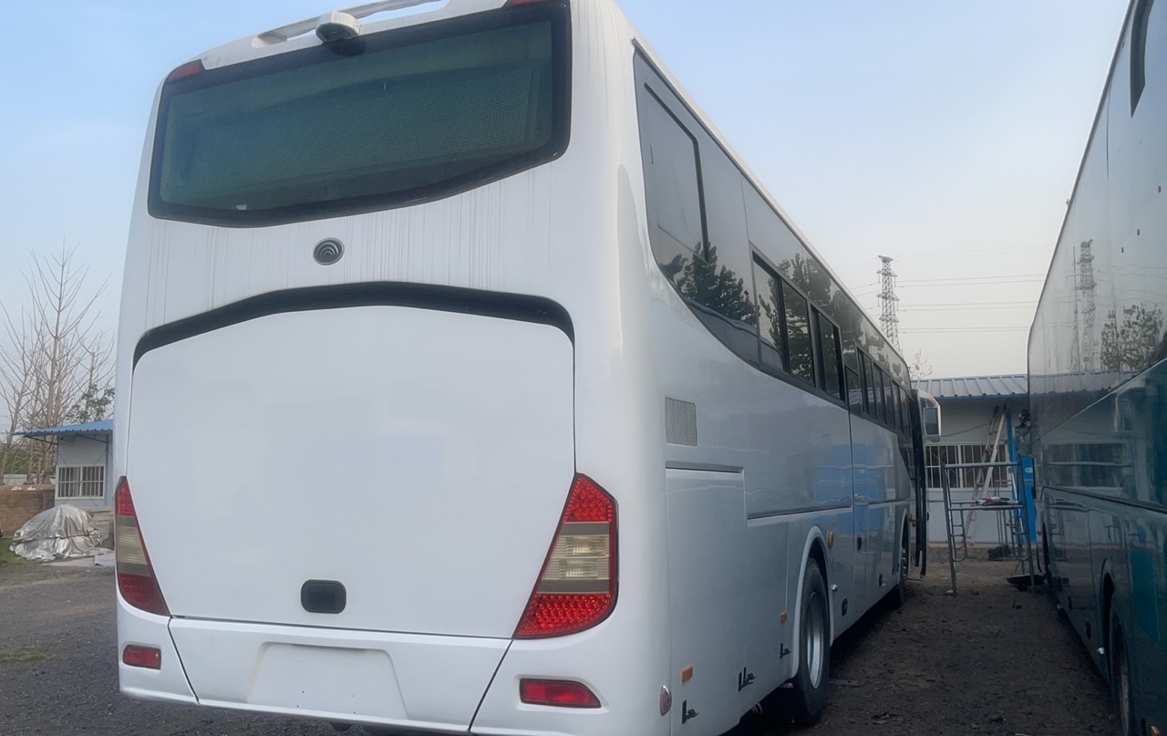 12000MM Overall Length Used RHD 30 Seater Tour Coach Bus with Manual Transmission