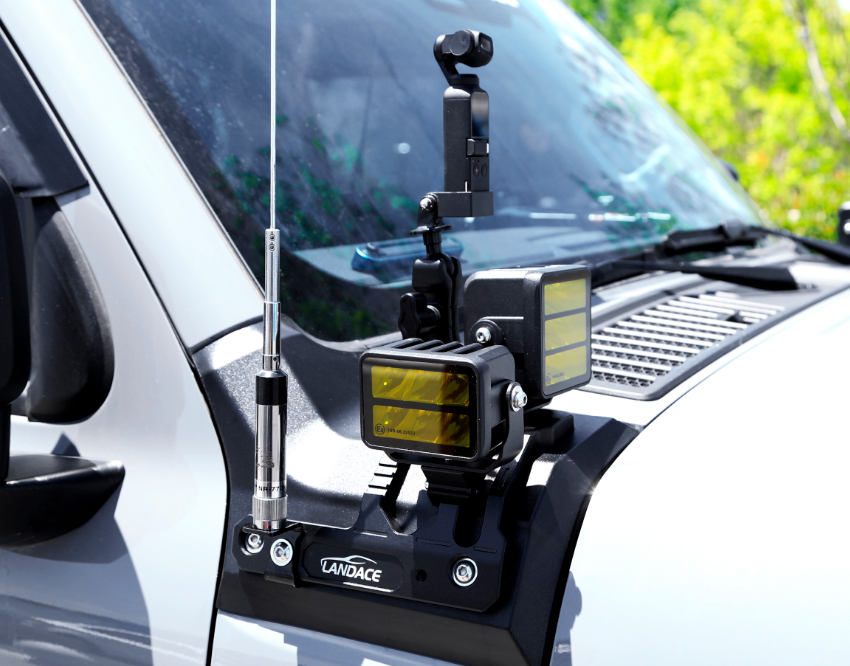 JEEP 2014-2014 Tank 300 Light Mounting Brackets for Explosive Products Fits Auxiliary