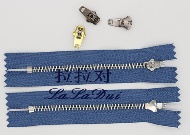 Decorative Dressmaking 4 Inch Metal Zipper , Heavy Duty Metal Jacket Zippers