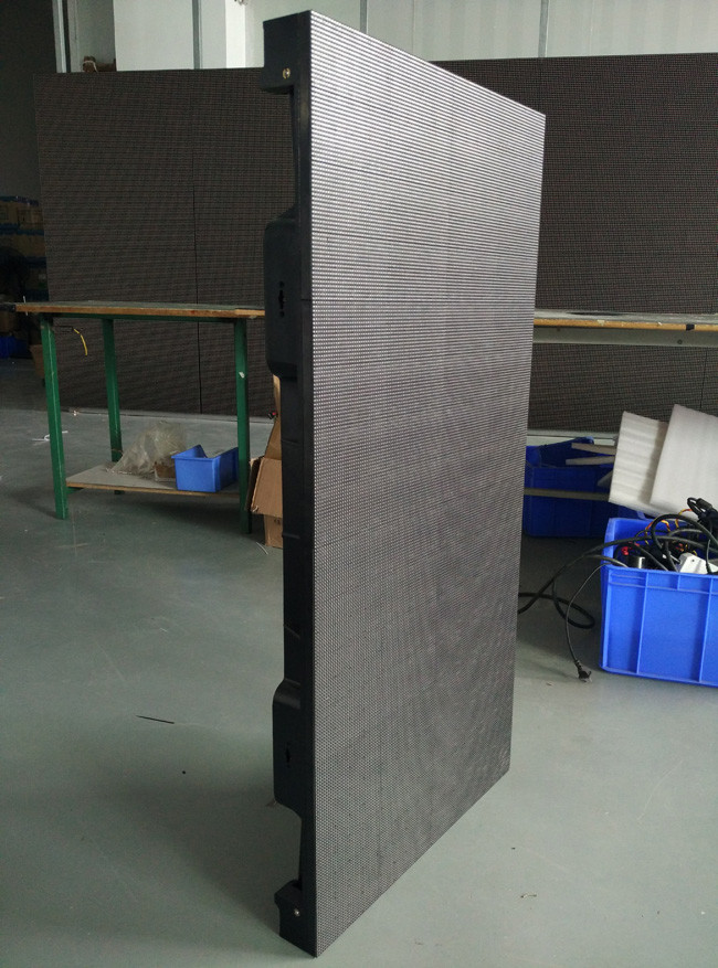 High Brightness Outdoor Rental Led Screen Displays With 43264 Dots/㎡ Physical Density