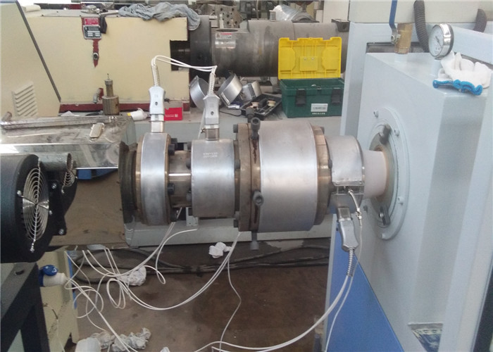 PP PE Plastic Pipe Production Line , PE Carbon Spiral Reinforcing Tube Extruder Making Machinery