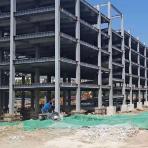 Prefabricated Steel Structure Warehouse with Sa 2.5 Surface