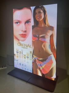 China Linkable Advertising Board Digital LED Poster P2.5 RGB Video Wall on sale