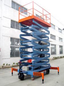 Quality 500kg Vehicle Scissor Lift with Pulling Device , DC24V Industrial Scissor Lift for sale