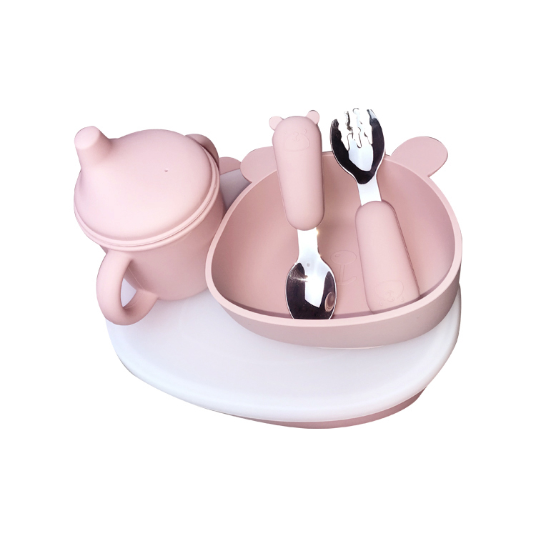 Bear Shape Silicone Baby Feeding Set 6Pcs BPA Free Suction Bowl With Lid
