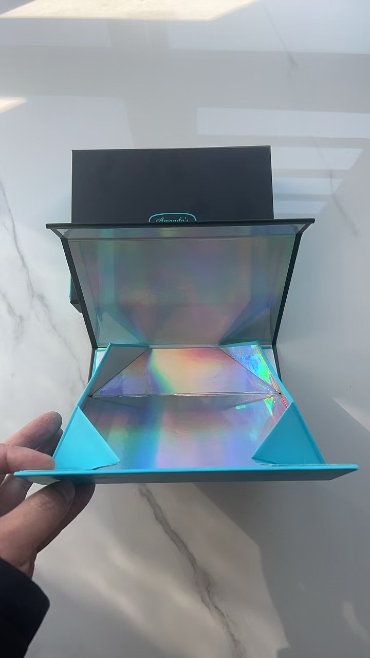 Eco Friendly Folding Boutique Box Macaron Automatic Folding Gift Box