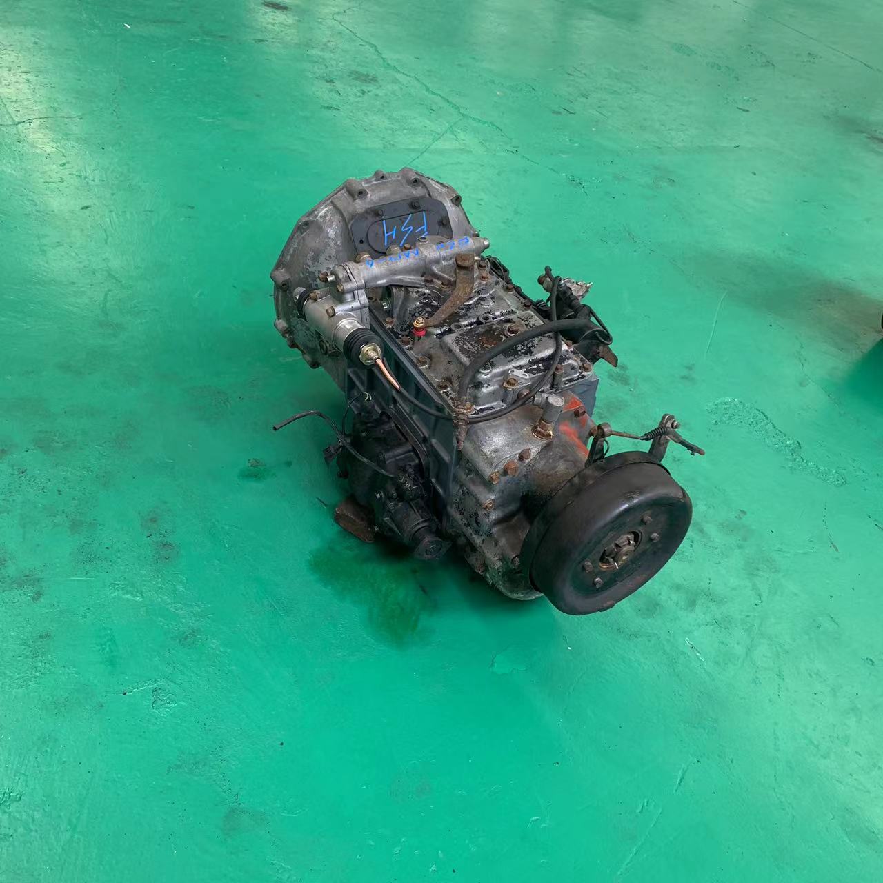 Used 8DC9 8DC10 8DC11 M12-4 Gearbox With 2.0L Displacement