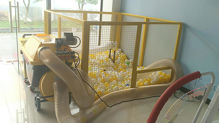 Outdoor Playground Amusement Game Machines / Ball Cleaning Machine