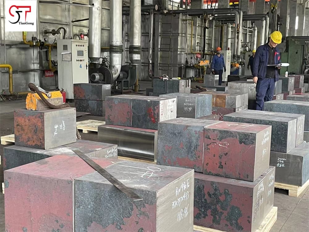 High Strength Alloy Iron Forge Block For Heavy Equipment Forged Stainless Steel Block