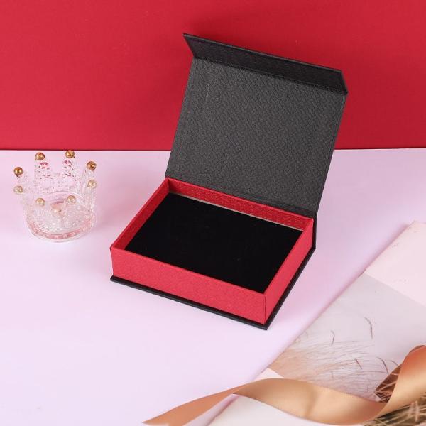 Matt Laminated Rigid Foldable Cardboard Magnetic Box For Wedding Grown Hot Stamping
