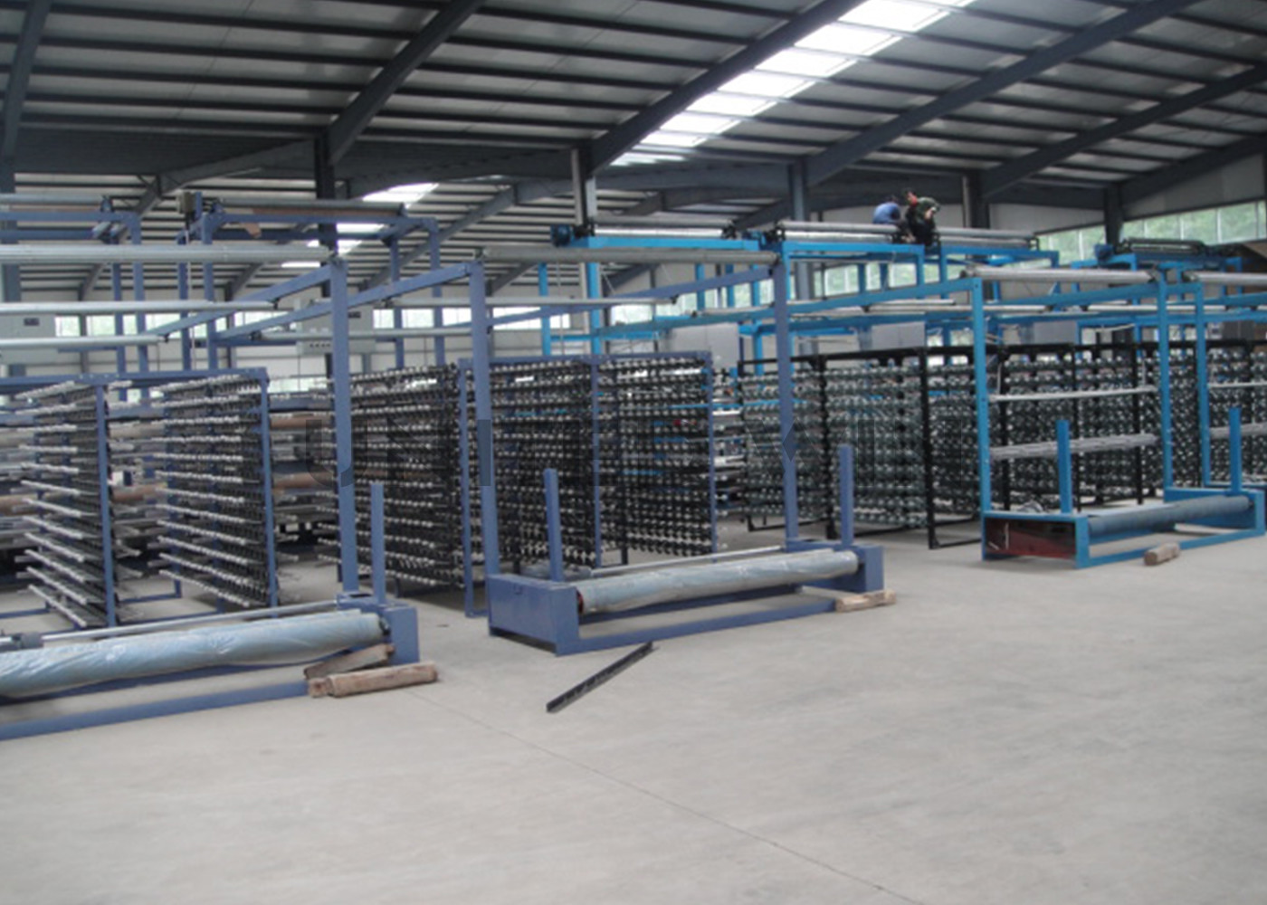UW-2250×8 China Manufacturer Eight Shuttles Circular Loom Machine for Woven Sacks