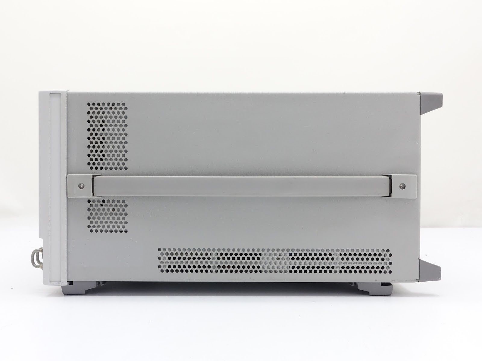 Multiport E8357A RF PNA Network Analyzer 2 Port- 4 Reciever 300 kHz to 6 GHz