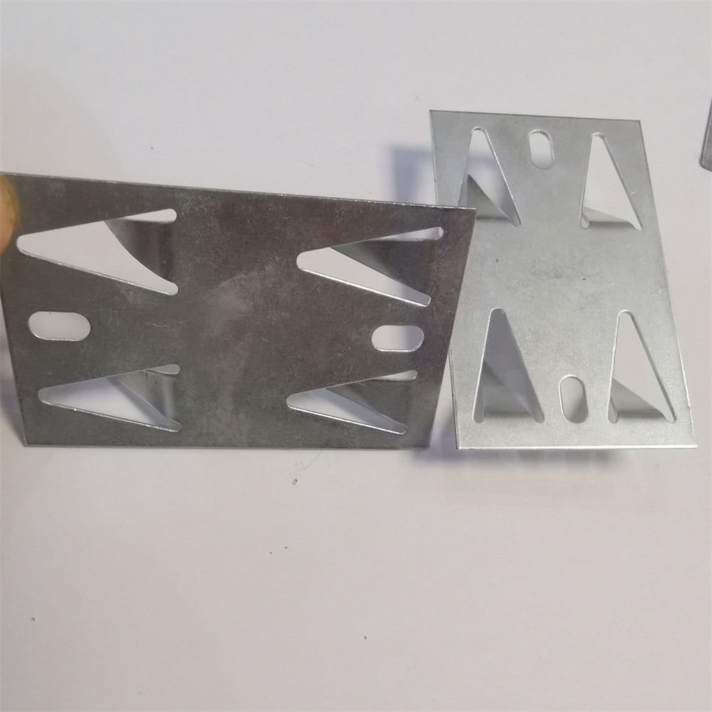 50 X 80 Mm Galvanized Steel Insulation Impaler With 4 Spikes