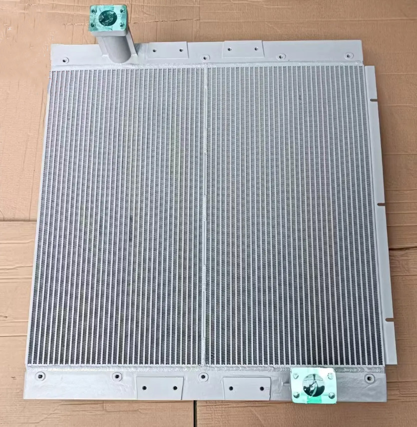 EC700B EC700BHR EC700C EC700CHR Excavator Oil Cooler 14536042