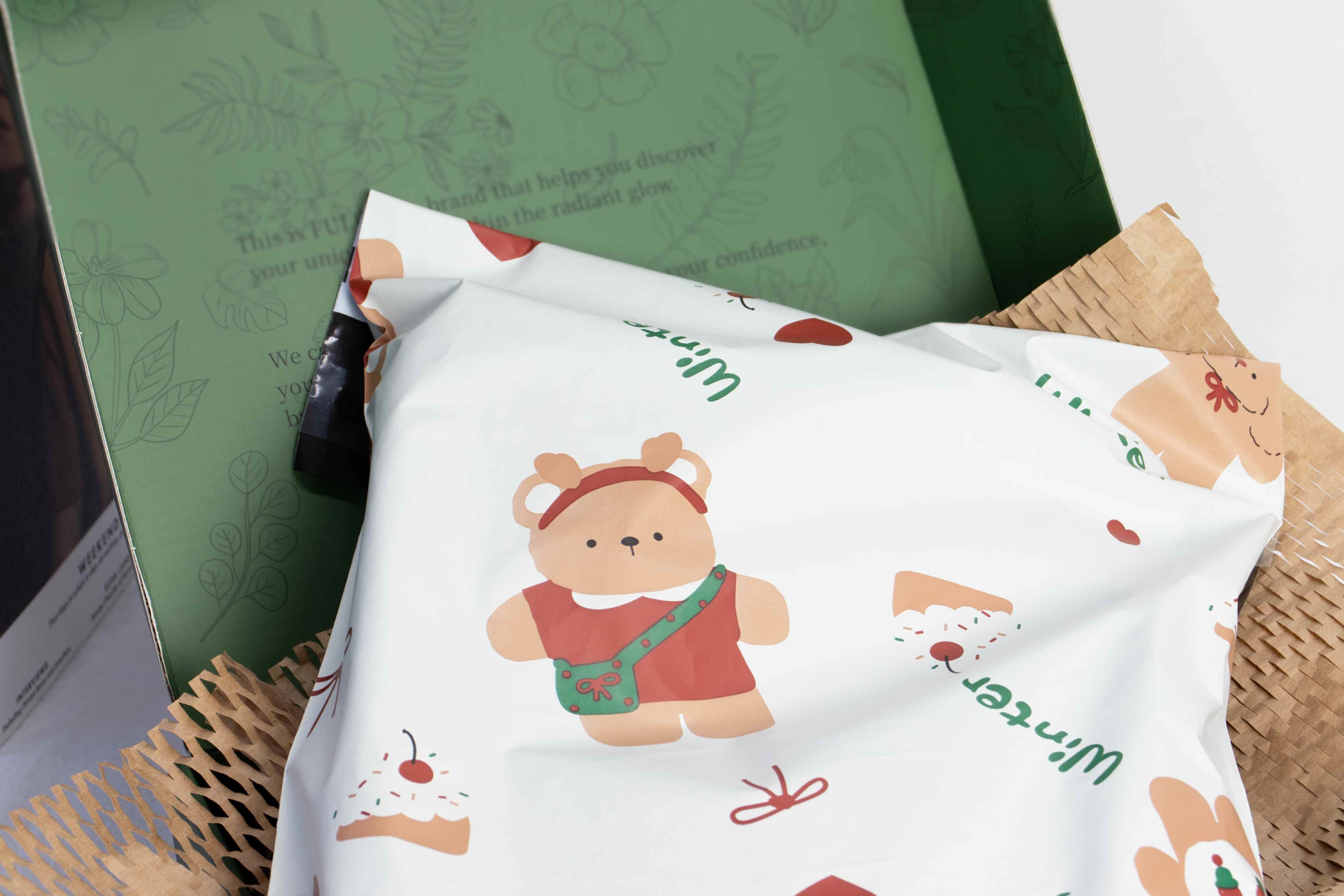 Customizable Express Delivery And Shipping Bag Self Adhesive Waterproof