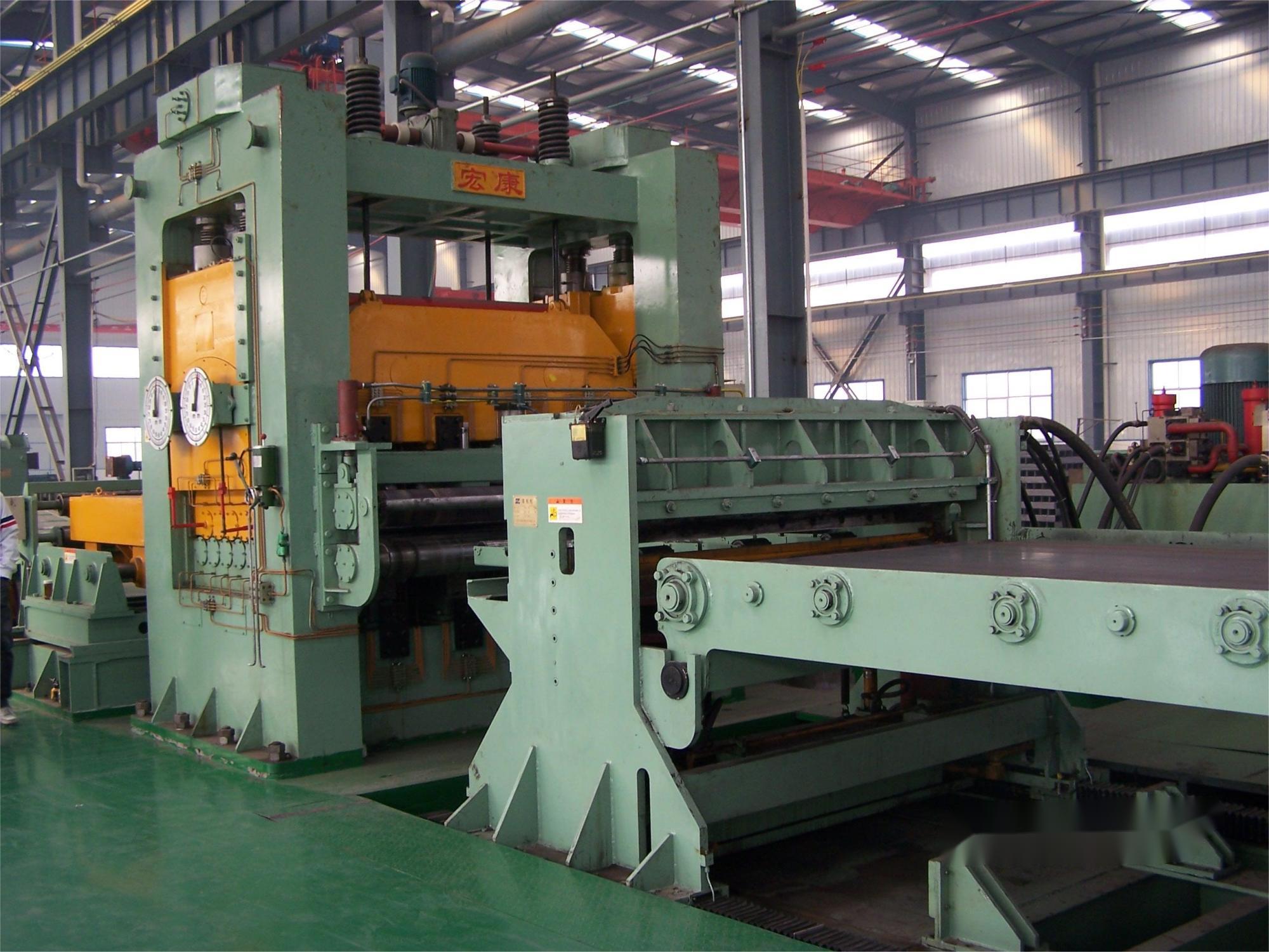 High Speed Stainless Steel Coil Uncoiling Leveling Shearing Line with High Voltage