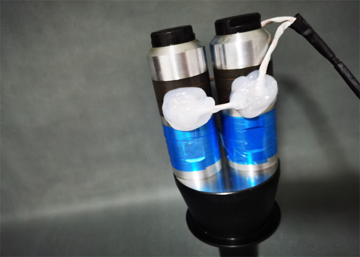 15Khz Ultrasonic Transducer With Booster For 4200w Ultra Plastic Welding Equipment
