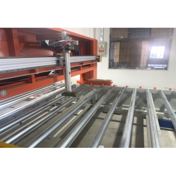Fully Automatic CNC Spraying Machine For Bathroom Furniture Panels
