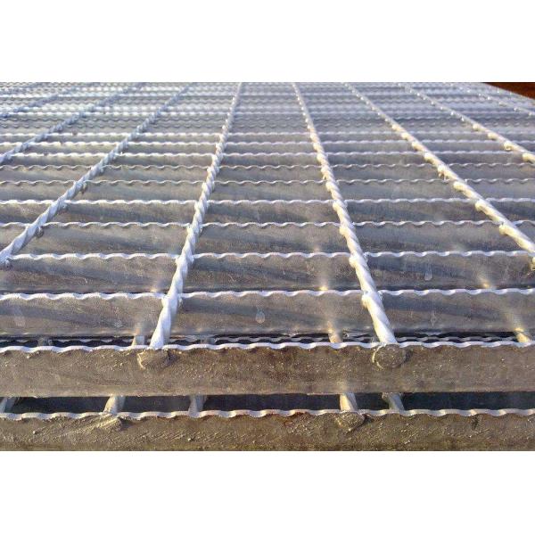 Galvanized Serrated Steel Grating For Floor Plate Q235low Cardon Material