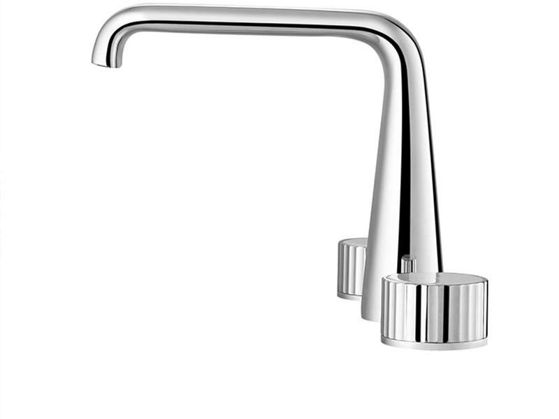Hot Cold Water Modern Bathroom Faucets Chrome Deck Mounted 3 Hole Dual Handle