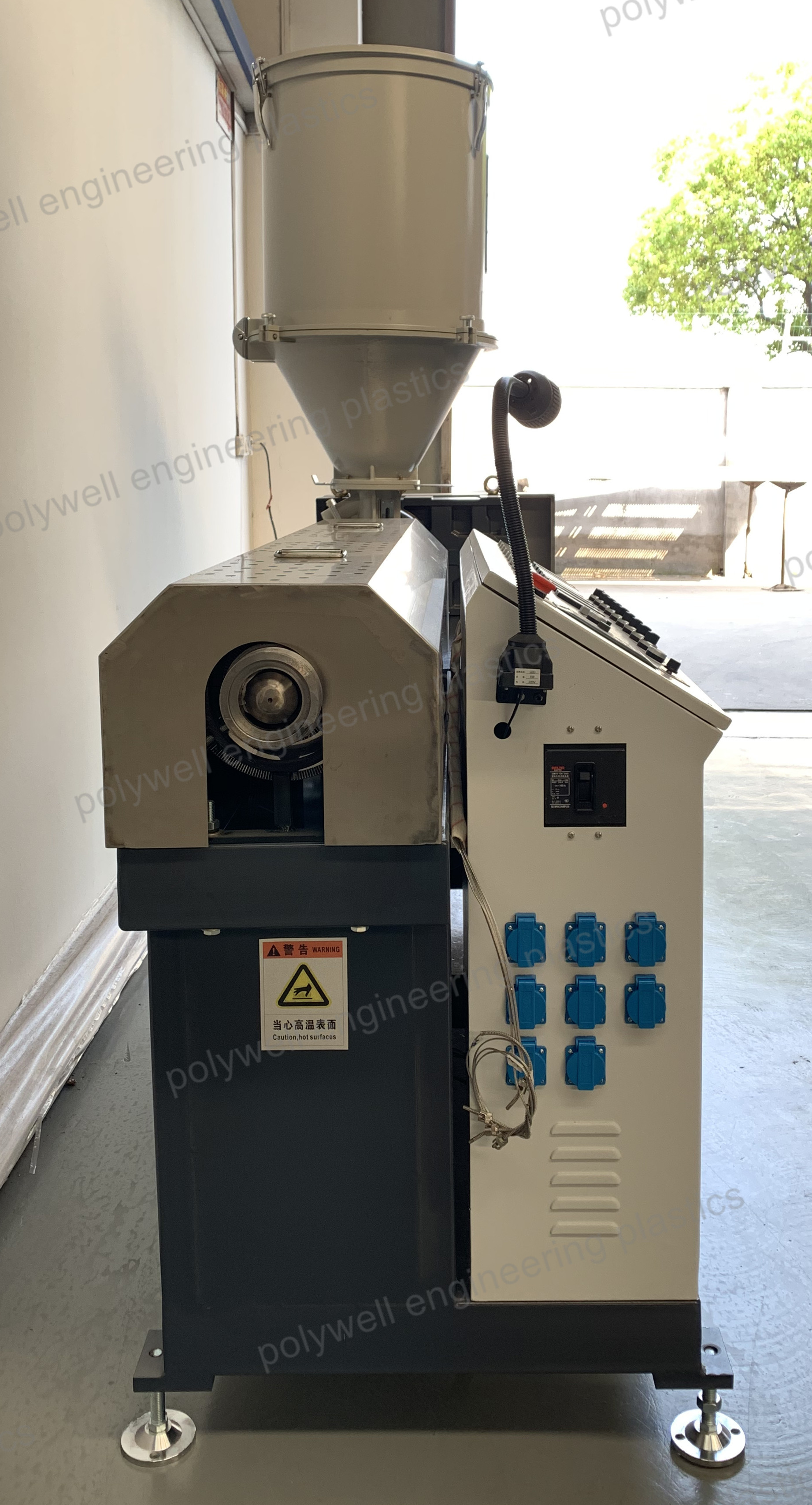 Extrusion Machine Polyamide Plastic Profile Extruder Machine Produce Thermal Break Strip