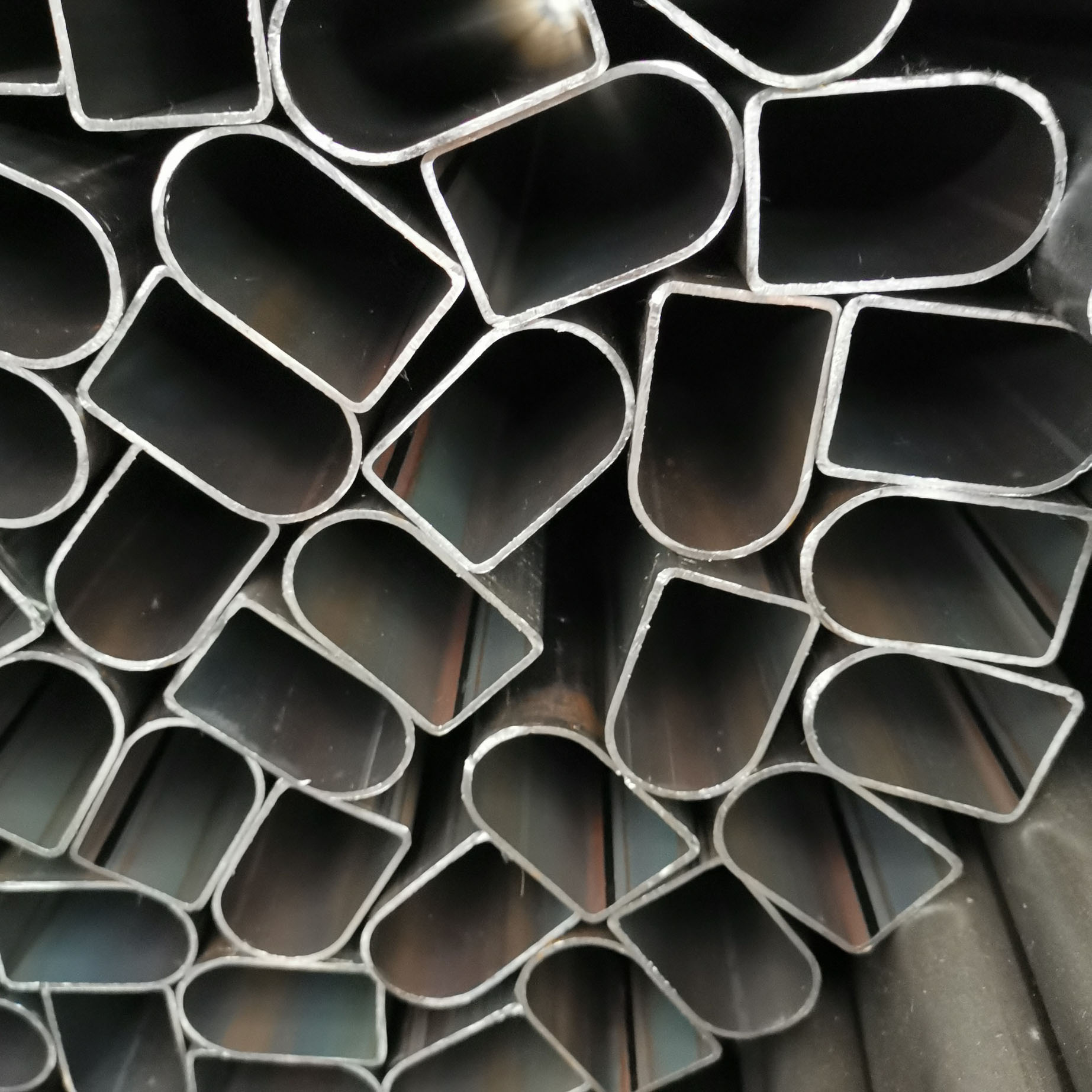 Cold Rolled Special Shaped Stainless Steel Pipe Tube ISO9001 Certificate 2mm Thickness