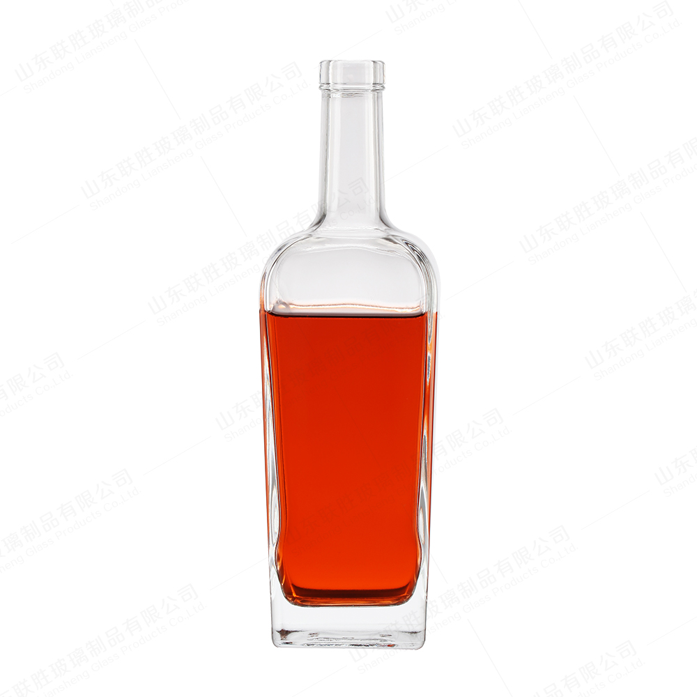Customized Glass Bottle 70cl 75cl Square Whiskey Spirit Glass Bottle with Custom Cork
