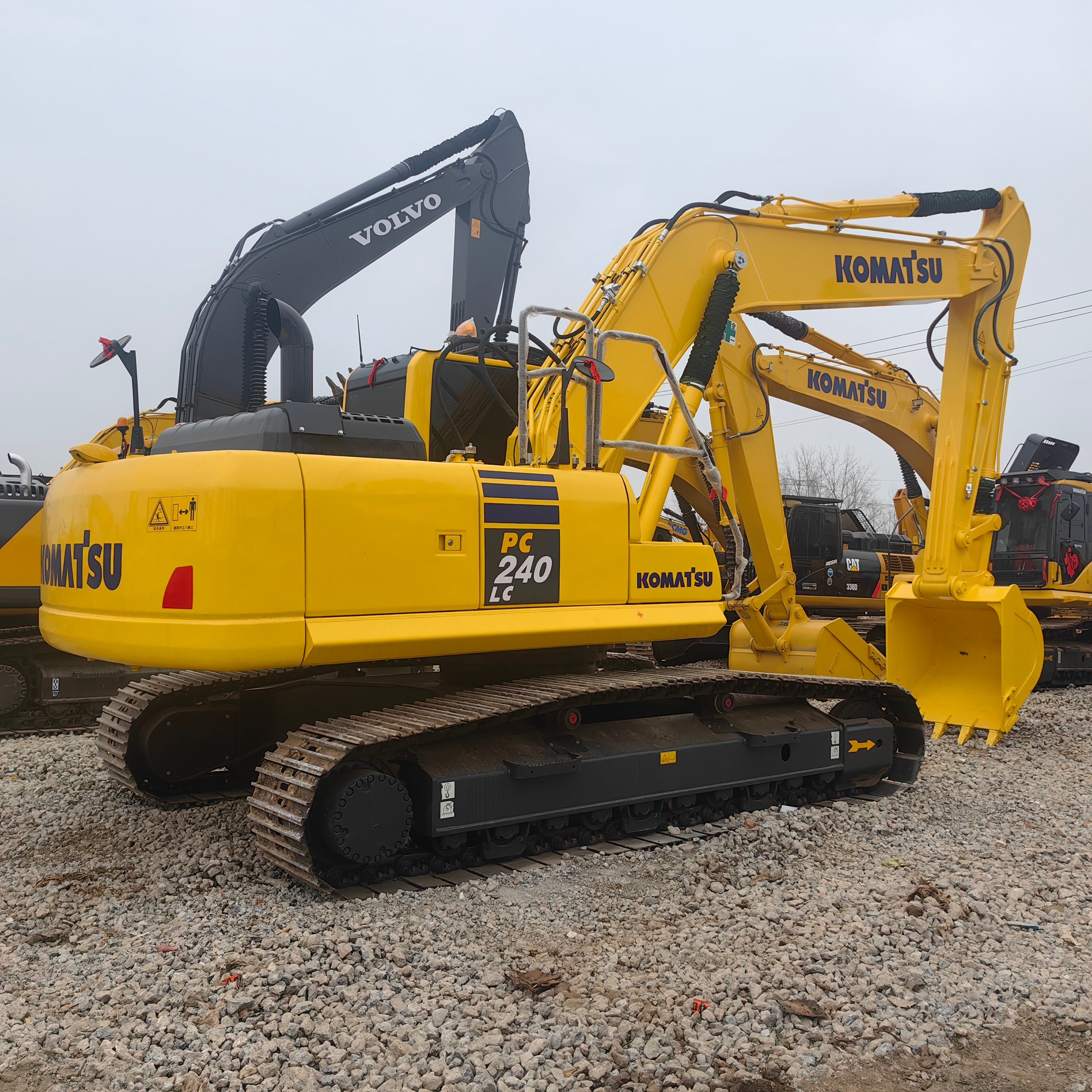 2024 Used Komatsu Excavators Diggers PC240-8 24Ton Hydraulic Crawler