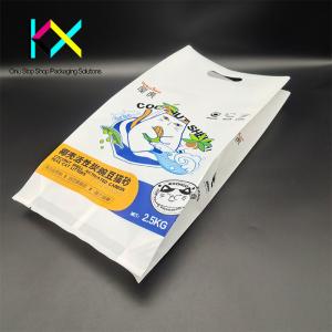 China OEM Plastic Pouch Bags 2.5kg Handle Side Gusset Cat Food Packaging Bags on sale