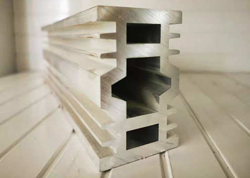 T6 CNC Extrusion Aluminium Profiles LED Heatsink 6000 Series
