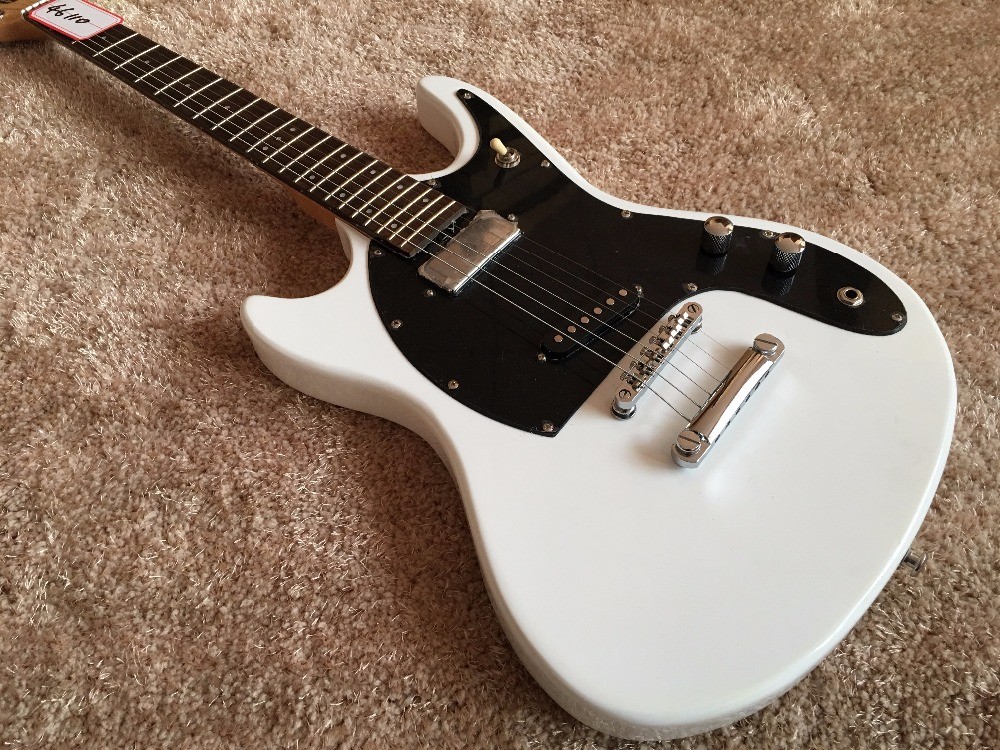Custom guitar white color Mosrite logo reversed body 6 string electric guitar factory supply directly