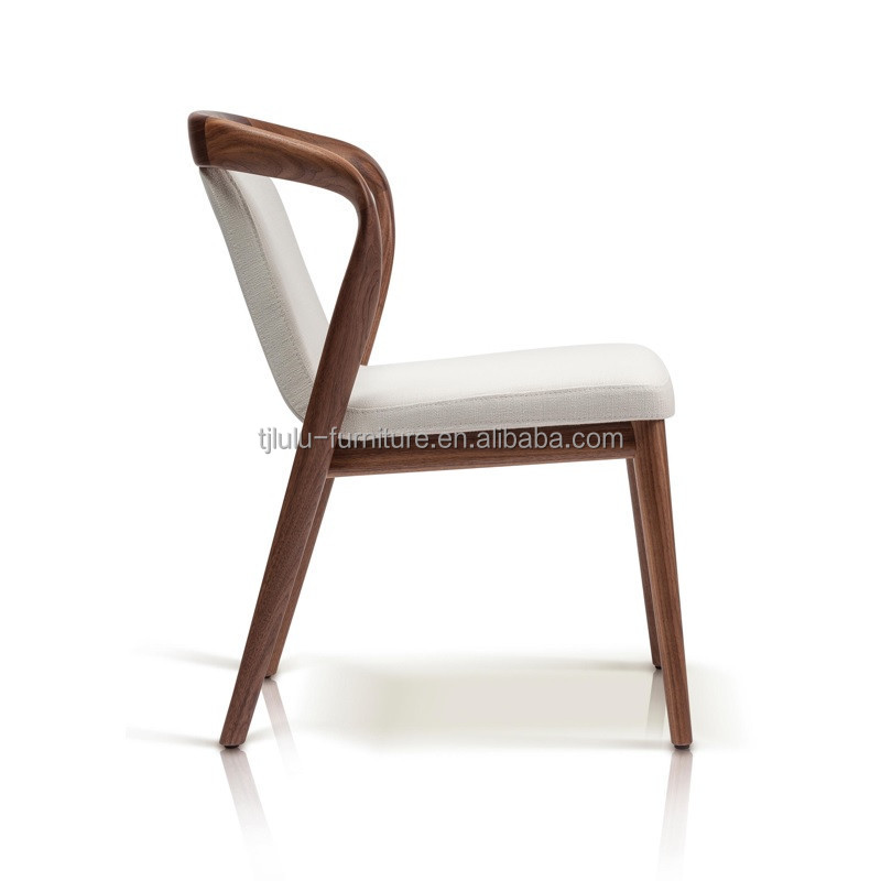 Customize Luxury Modern Wooden Furniture Y Mail Packing Solid Wood Dining Chair for Restaurant