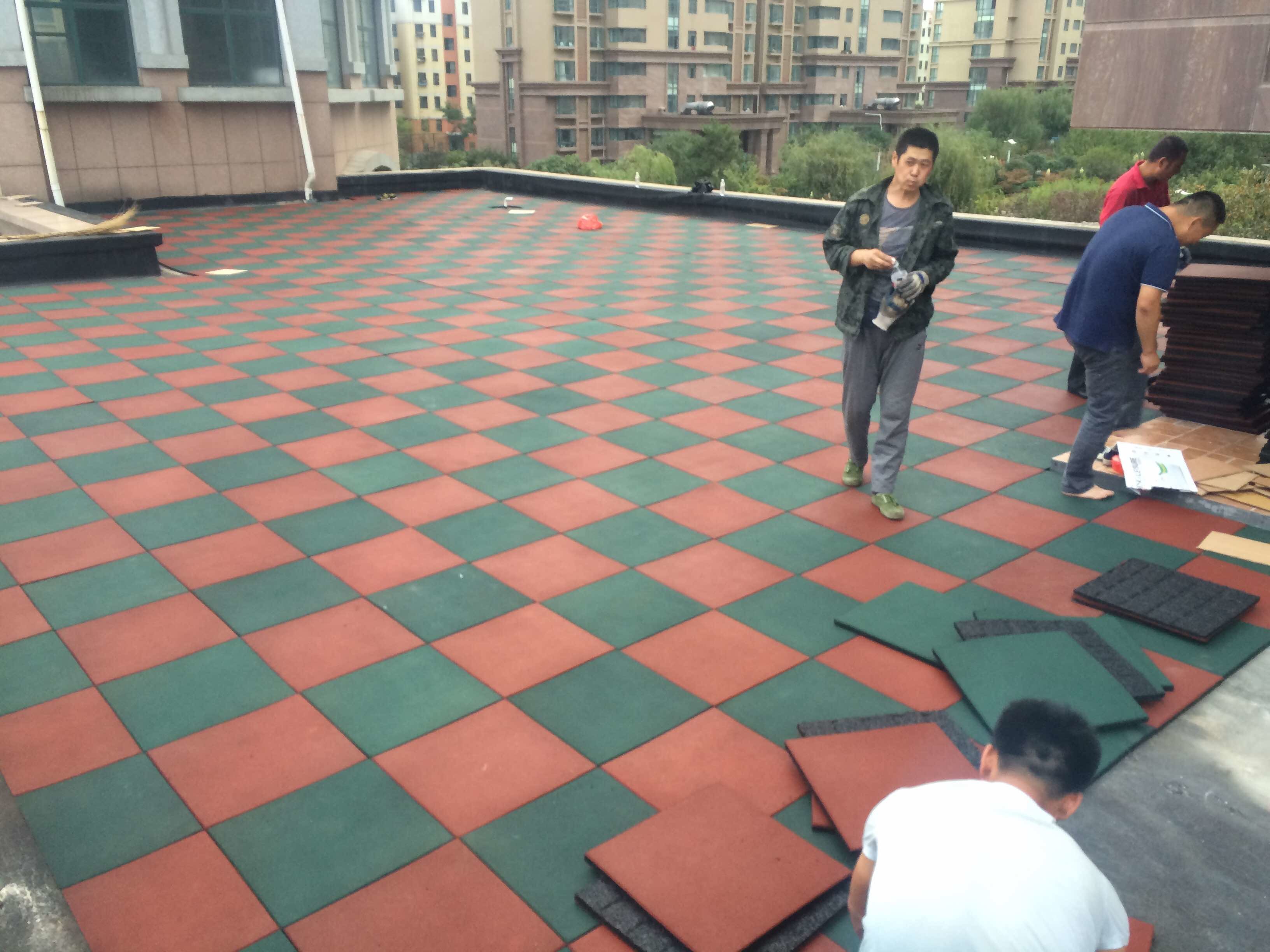 30mm 35mm Outdoor Playground Mats High Density Rubber Tile Flooring