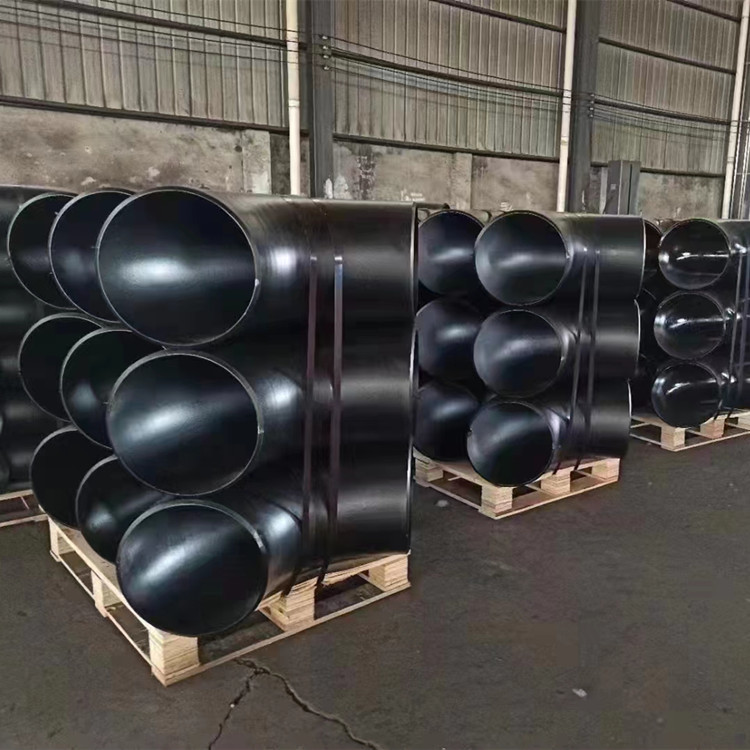 Carbon Steel Pipe Fittings Butt Weld Connection Black Color
