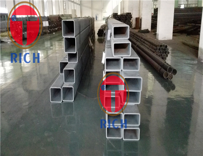 Cold Formed Oiled OD 600mm ASTM A500 Structural Steel Pipe