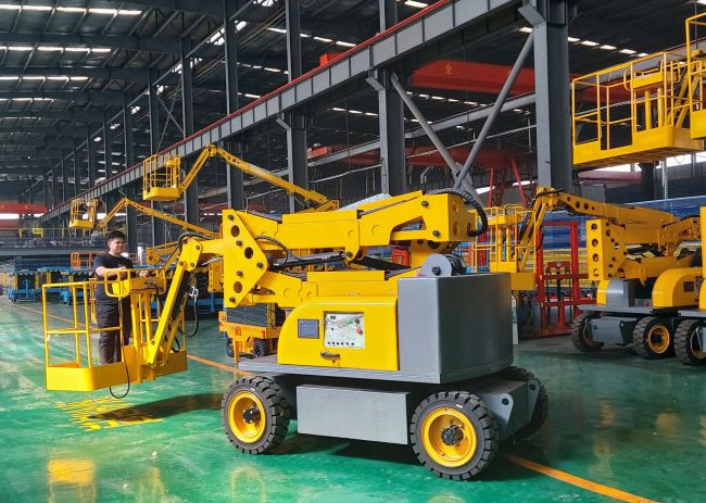 Self-Propelled 10m 12m 14m Electric Power Mobile Aerial Working Man Boom Lifter