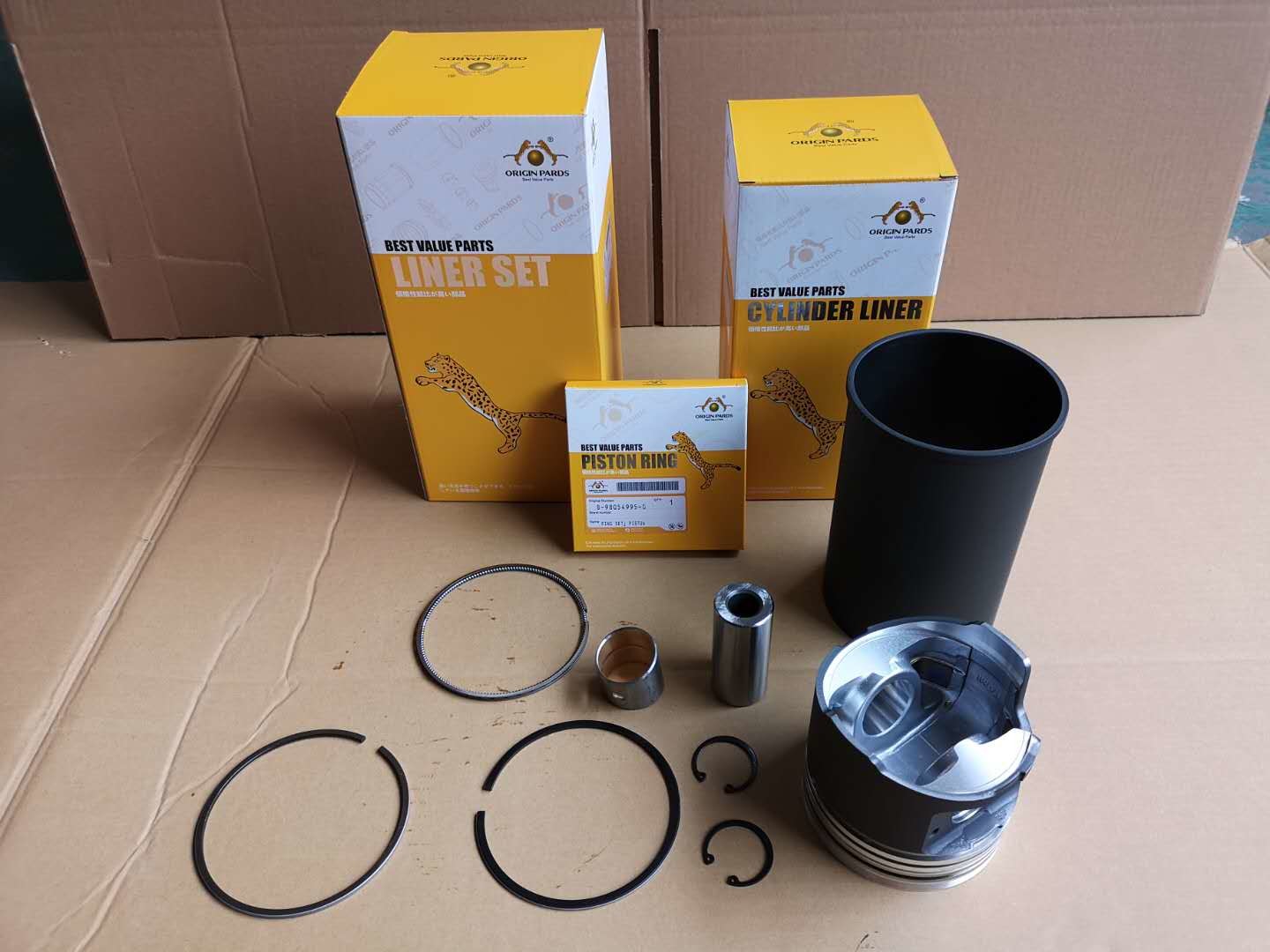5878133922 4HG1 Liner Set For ISUZU NPR Parts Light Truck High Efficiency Engine Repair Kit