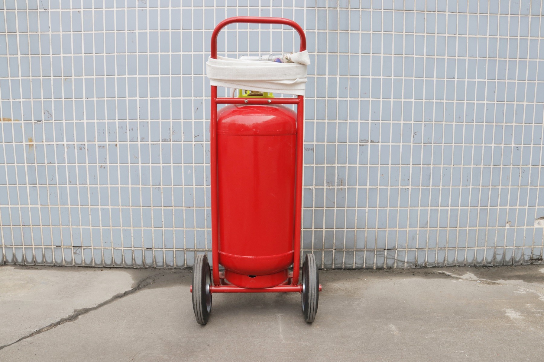 Steel Cylinder Fire Extinguisher with ≥30 Seconds Effective Spraying Time and 35±0.7 Weight of Extinguishant