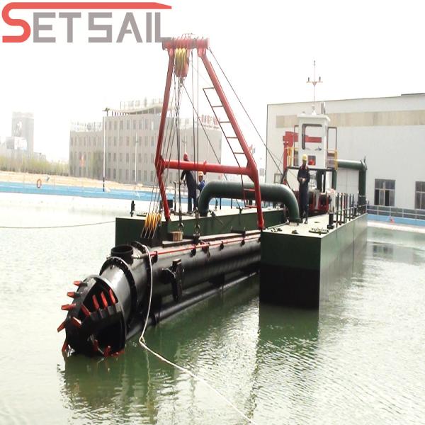 895 Kw Main Engine Power High Capacity 750m3 18 Inch Cutter Suction Dredger with Pump