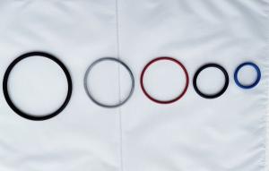 China Color PTFE Encapsulated O Ring Chemical Resistance For Electronic Industry on sale