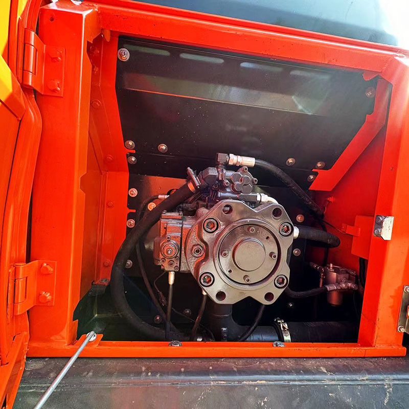 Used Doosan DX300 Excavator 151KW