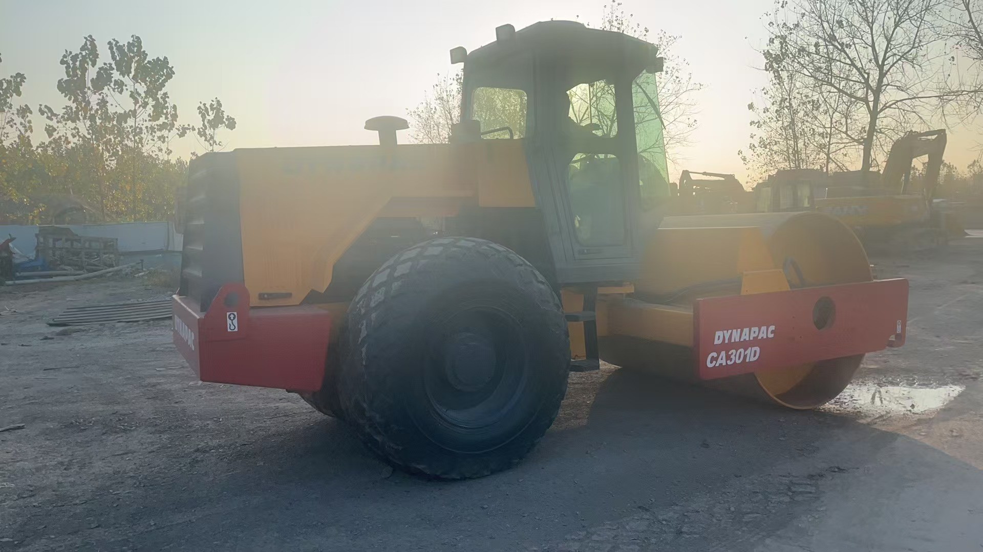 Durable Secondhand Machine Original Dynapac CA301D Road Single Drum Roller
