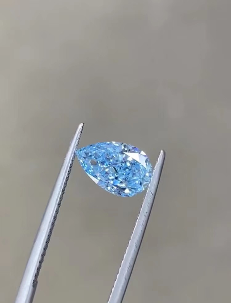 10 Mohs Pear Loose Lab Grown Blue Diamonds 1.0ct-1.8ct IGI Certified