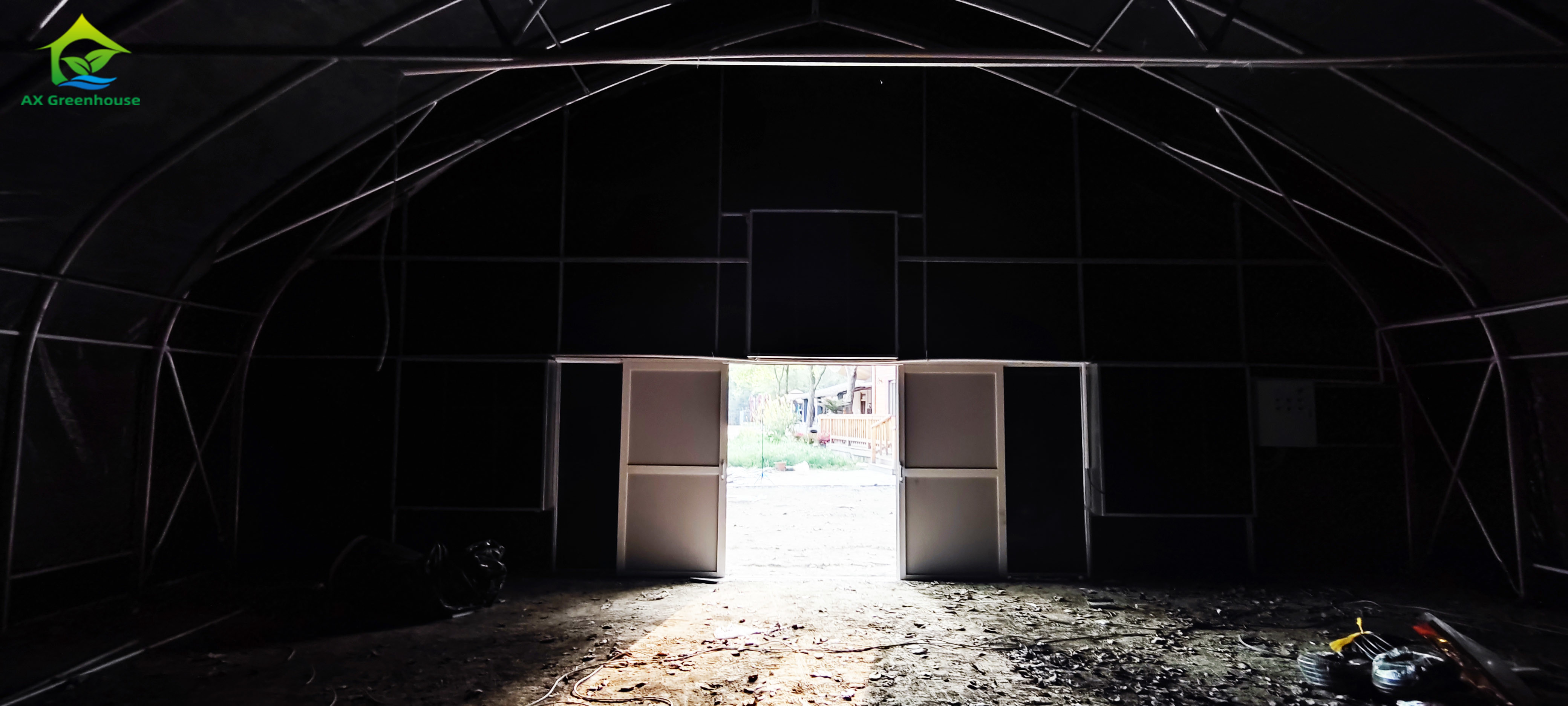 Polycarbonate Sheet Cover Light Deprivation Greenhouse For Commercial Growing Hemp