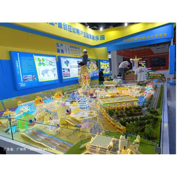 1:150 Amusement Park Models LED Lighting Model Theme Park Customized